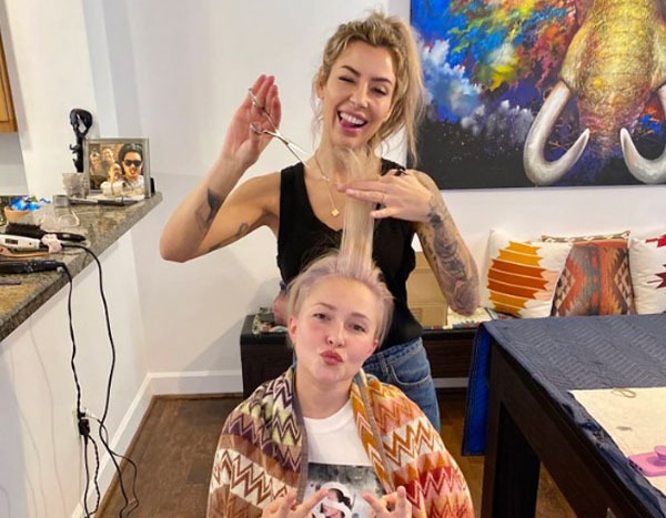 Hayden Panettiere Debuts Another New Bomb Hair Cut E Hayden Panettiere Debuts Another New Bomb Hair Cut E